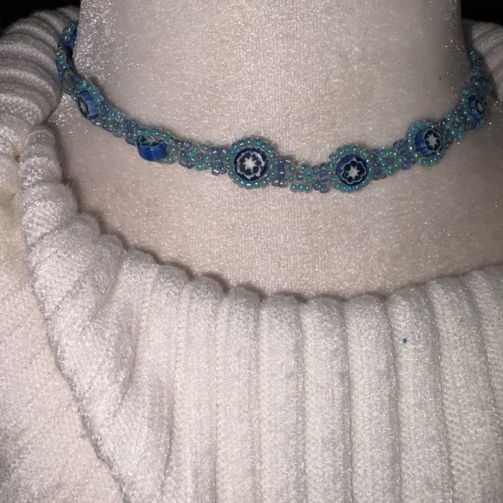 HANDMADE MULTICOLORED BLUE CHOKER NECKLACE ADJUSTABLE - Picture 1 of 3